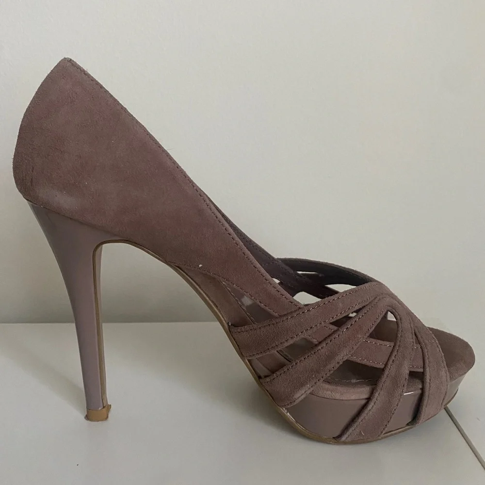 Steve Madden Loyyall Peep Toe Ultra High Heels Size 6.5 Blush Party Sexy Y2K - Picture 4 of 12